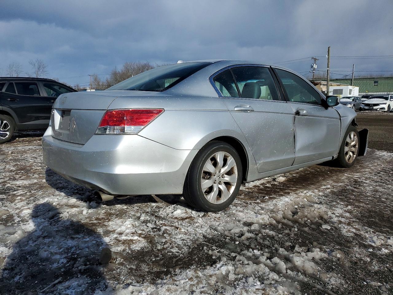 2010 HONDA ACCORD EXL photo 5