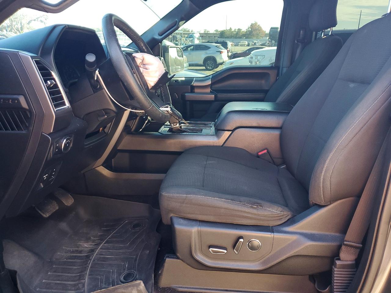 2016 FORD F150 SUPERCREW photo 7