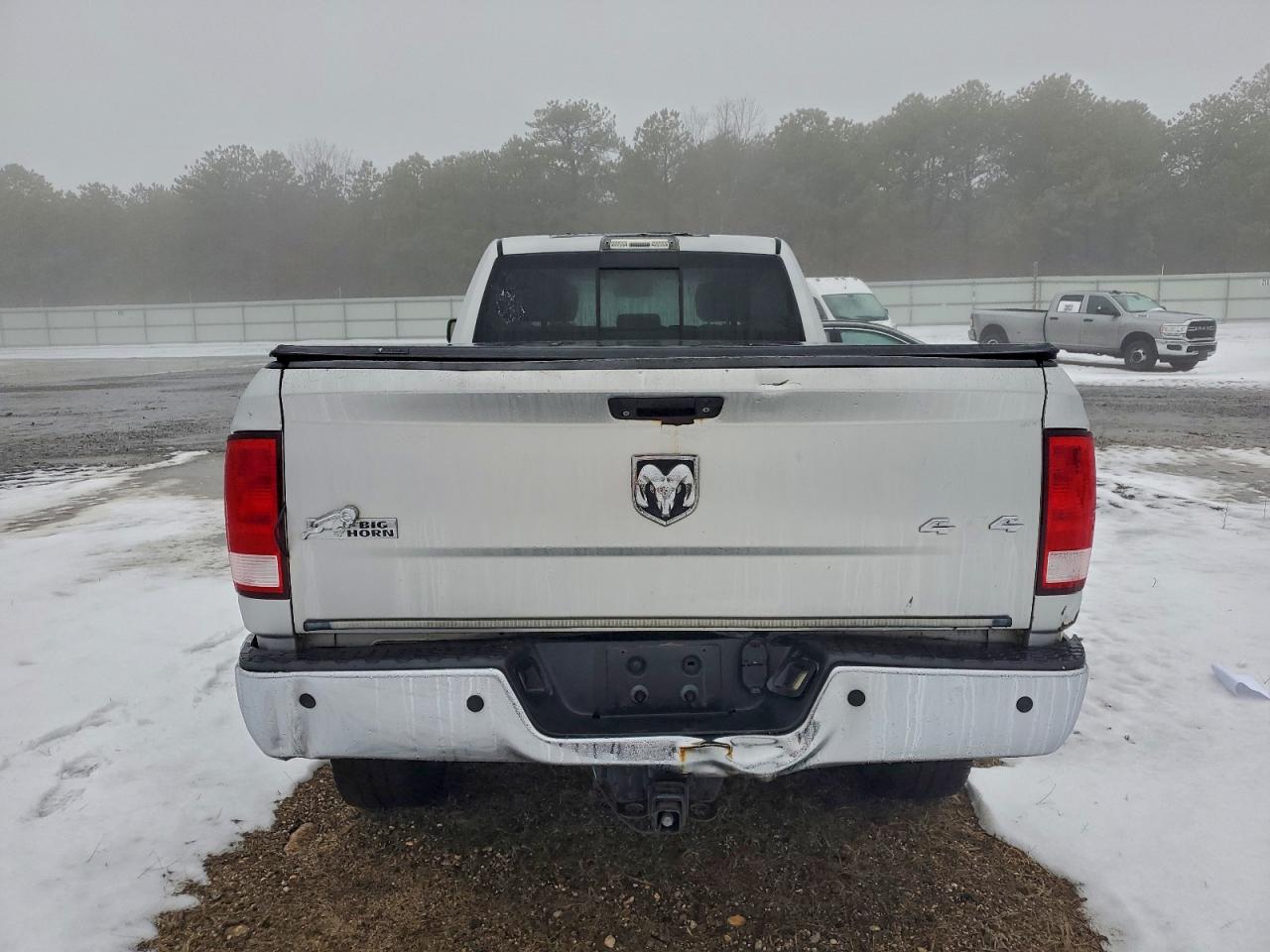 2016 RAM 2500 SLT photo 21