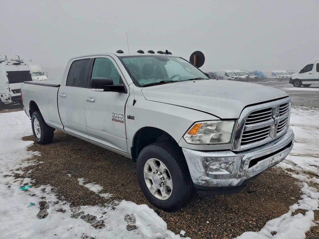 2016 RAM 2500 SLT photo 13