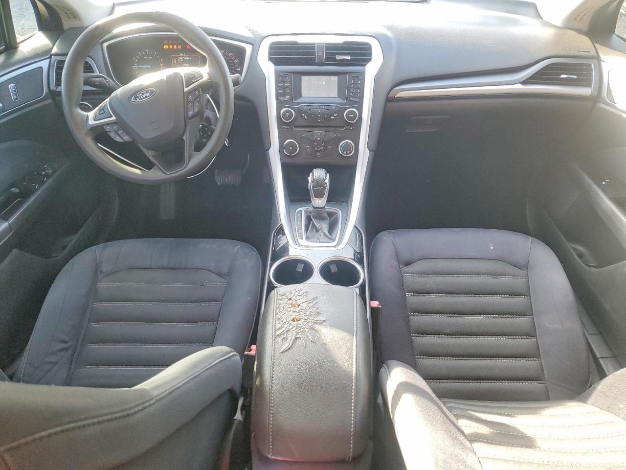 2014 FORD FUSION SE photo 22