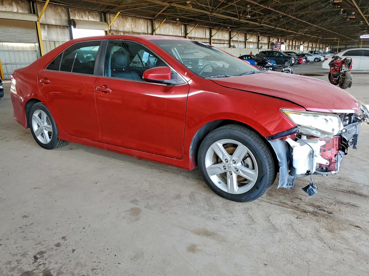 2012 TOYOTA CAMRY BASE photo 4