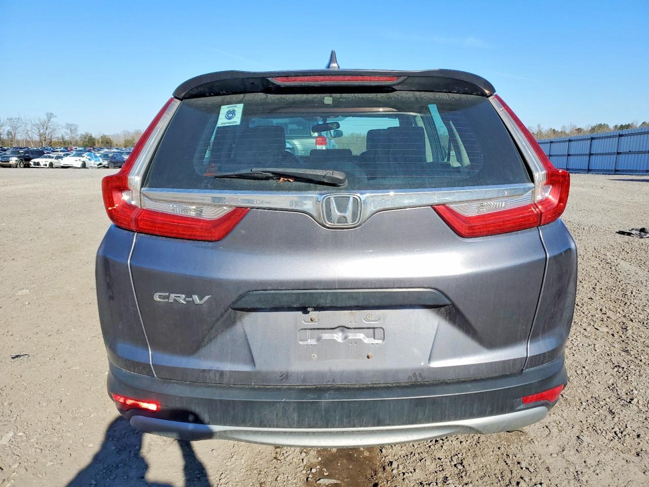 2017 HONDA CR-V LX photo 6