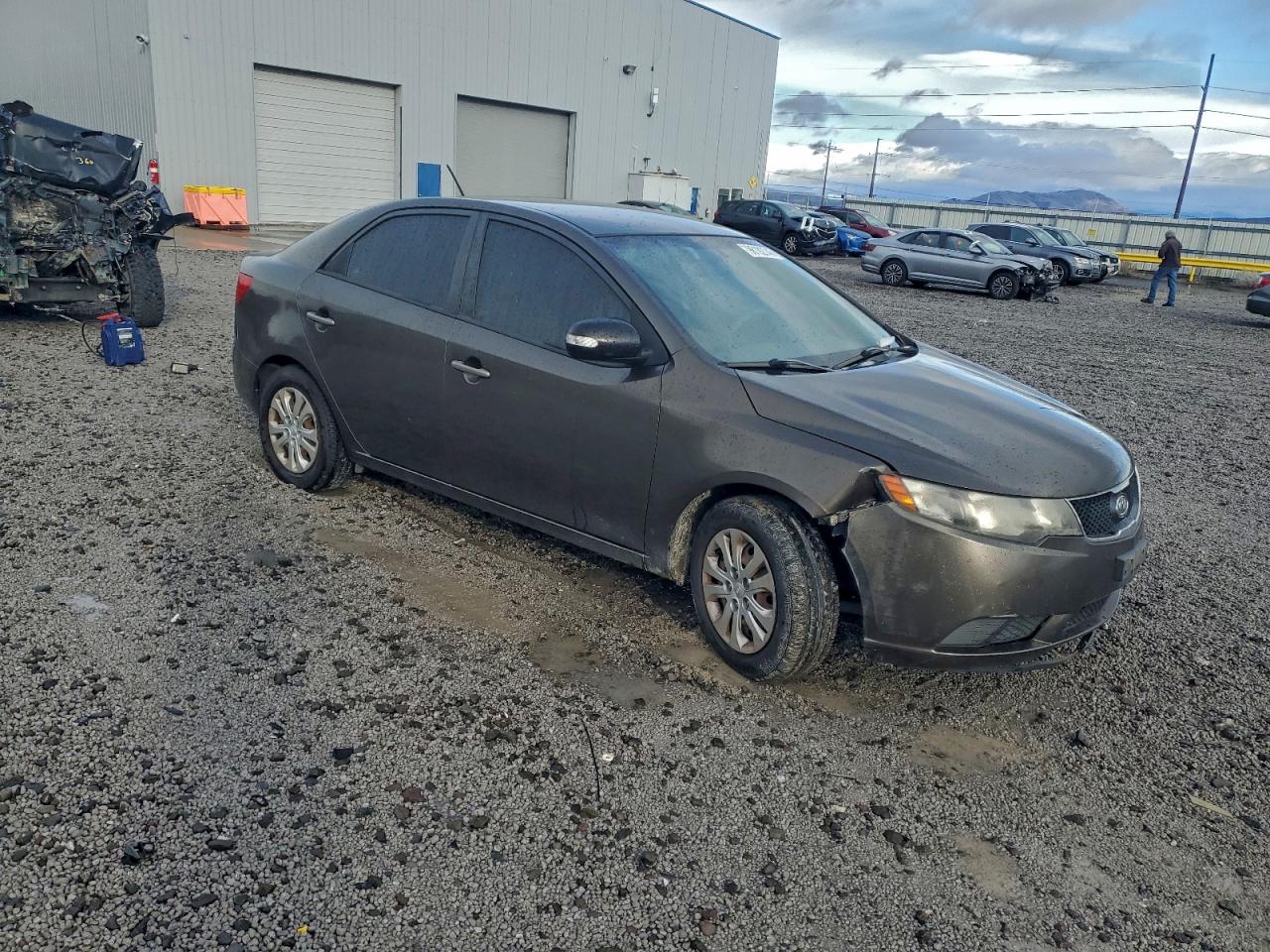 2010 KIA FORTE EX photo 4