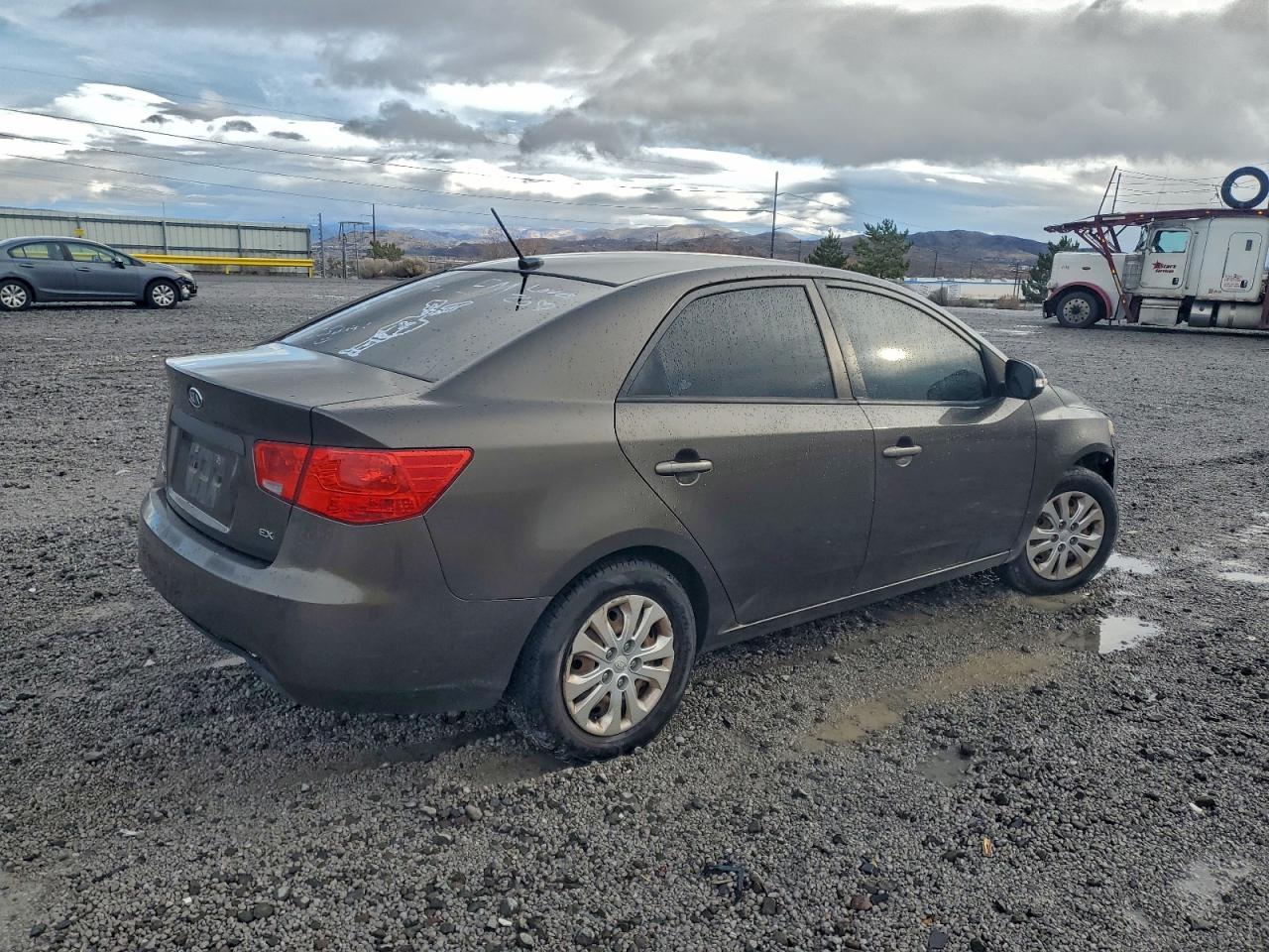2010 KIA FORTE EX photo 3