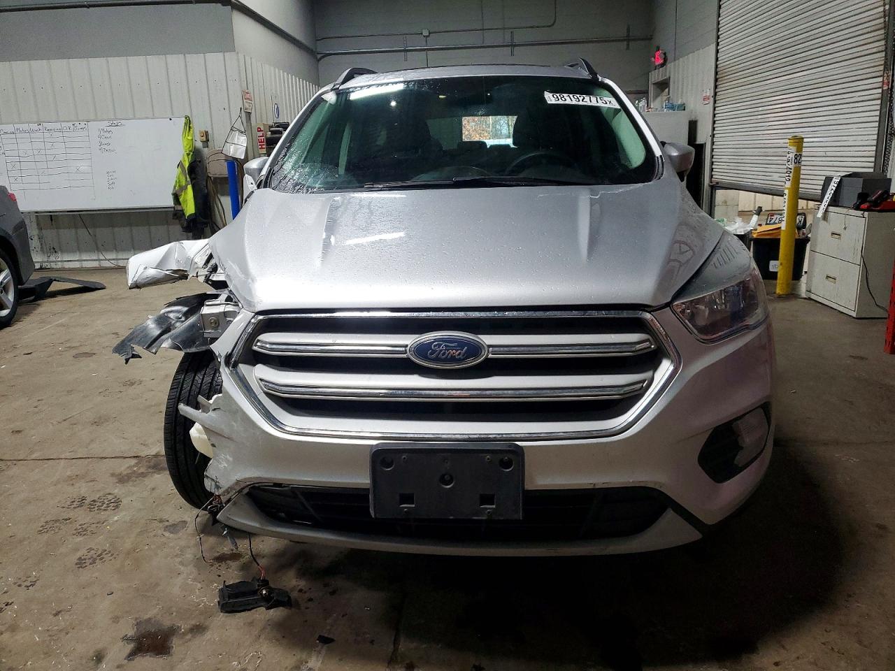 2018 FORD ESCAPE SE photo 13