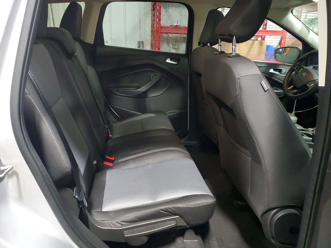 2018 FORD ESCAPE SE photo 28