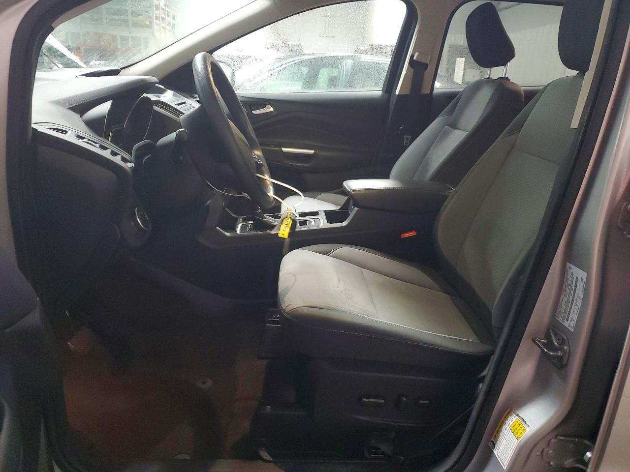 2018 FORD ESCAPE SE photo 19