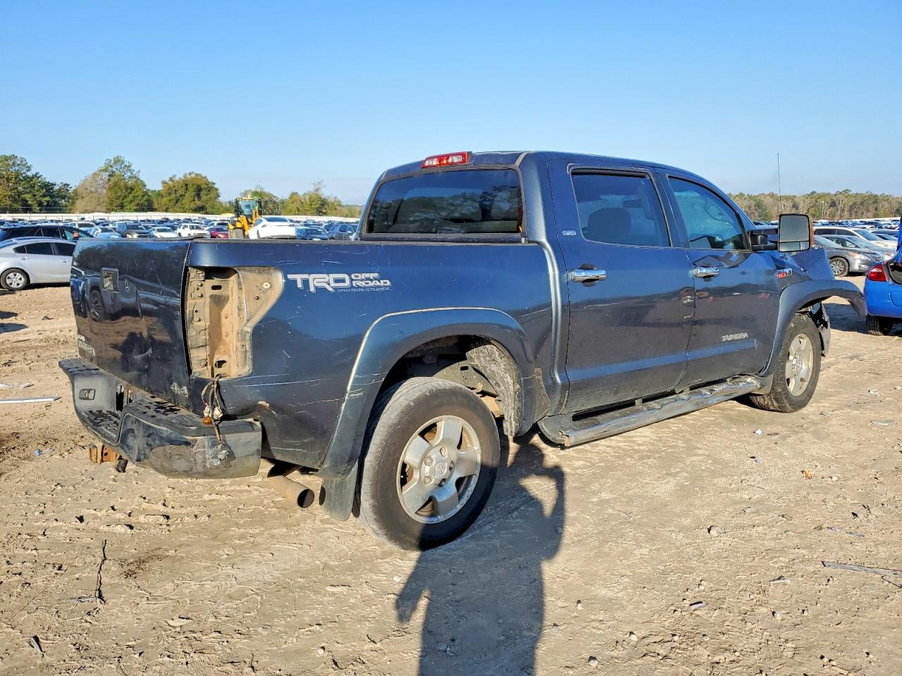 2008 TOYOTA TUNDRA CREWMAX photo 3