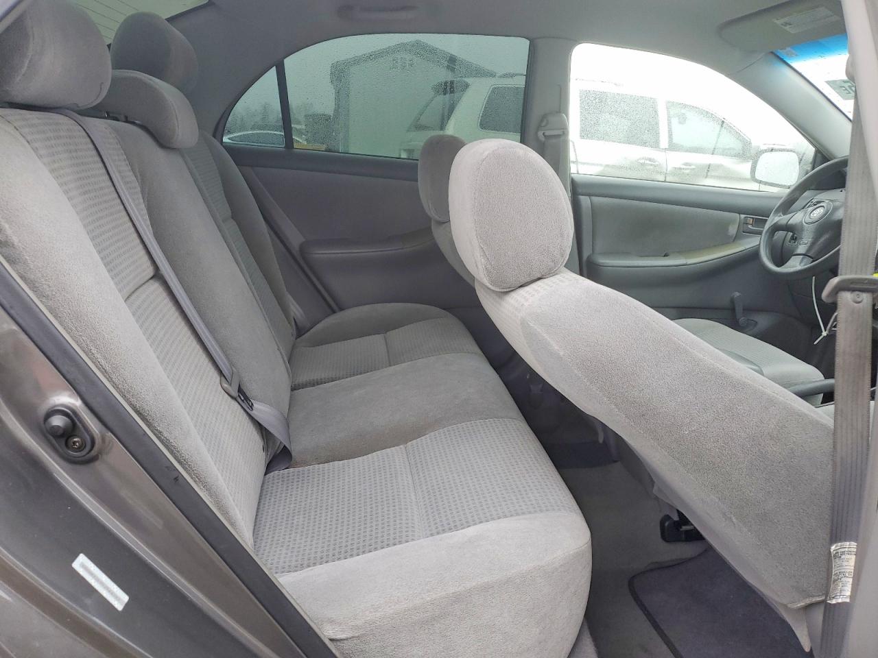 2005 TOYOTA COROLLA CE photo 19