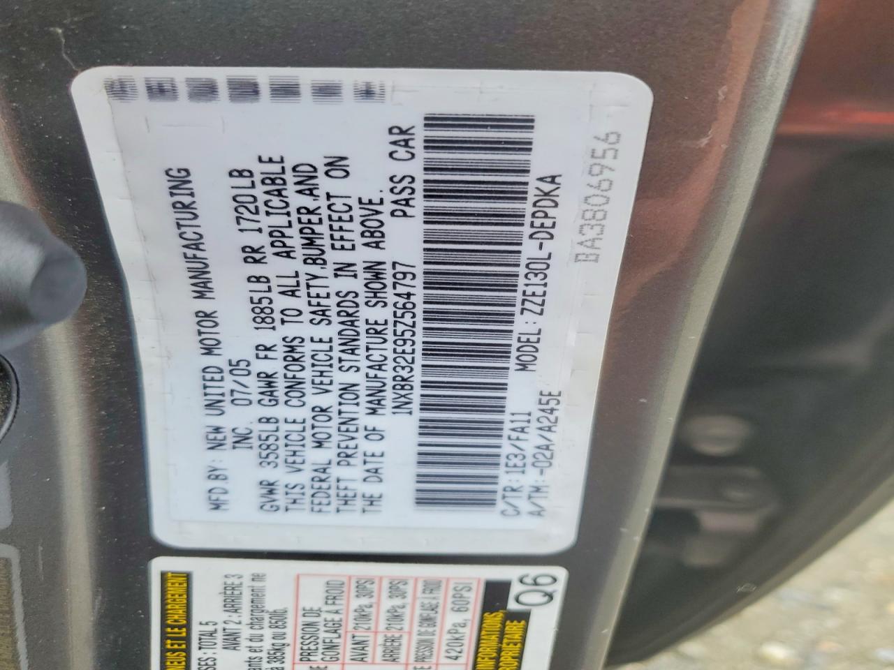 2005 TOYOTA COROLLA CE photo 23