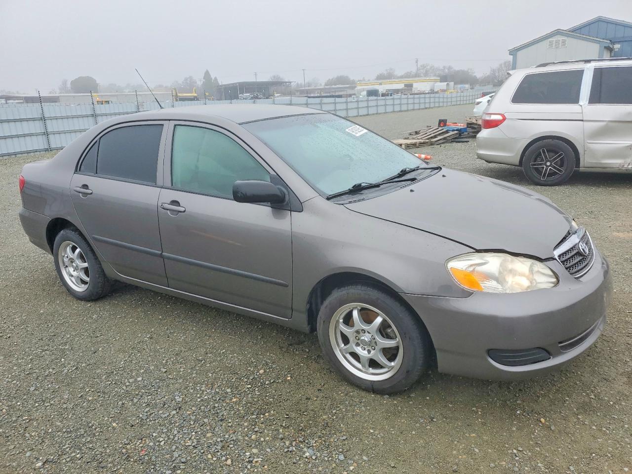2005 TOYOTA COROLLA CE photo 7