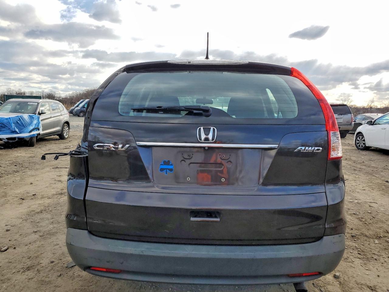 2013 HONDA CR-V LX photo 6