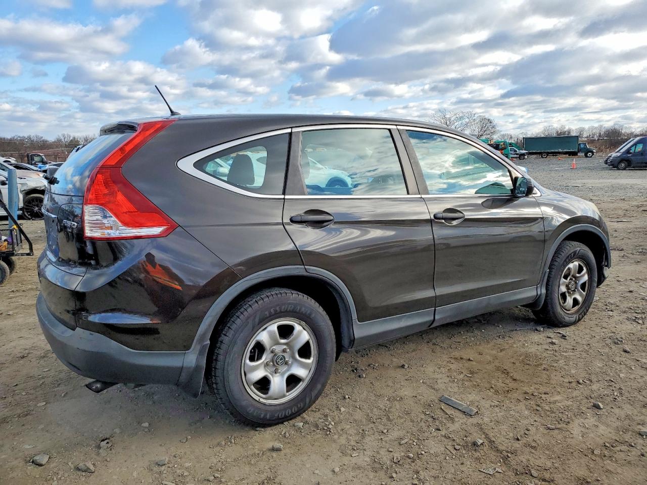 2013 HONDA CR-V LX photo 3