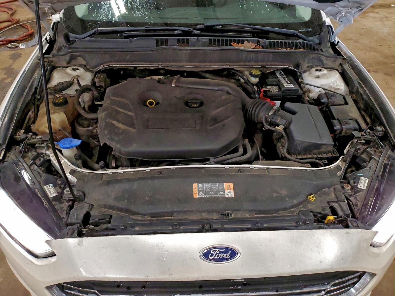 2013 FORD FUSION SE photo 12