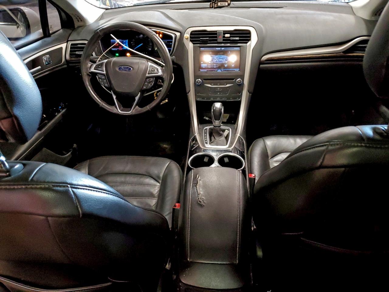 2013 FORD FUSION SE photo 8