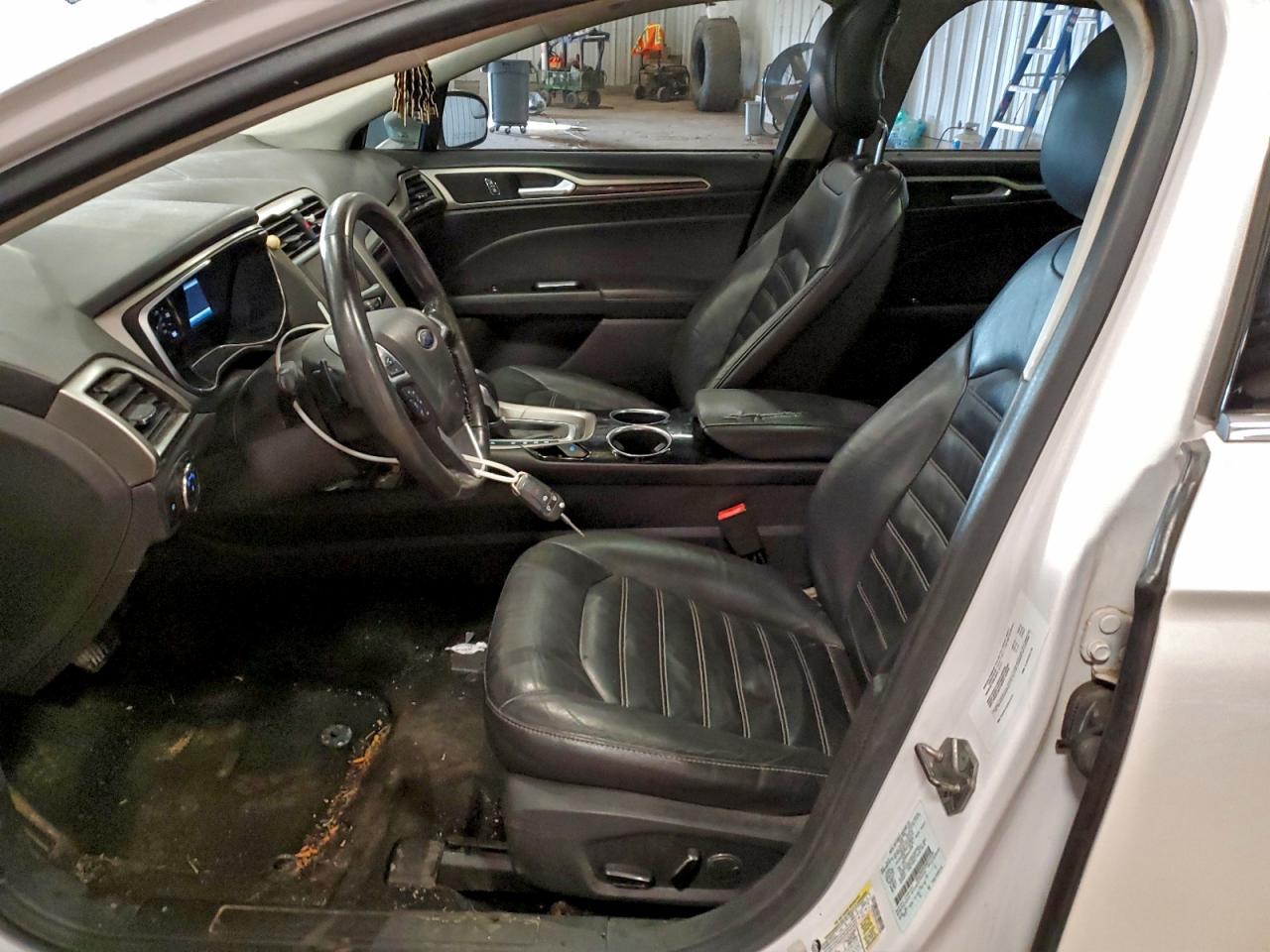 2013 FORD FUSION SE photo 7