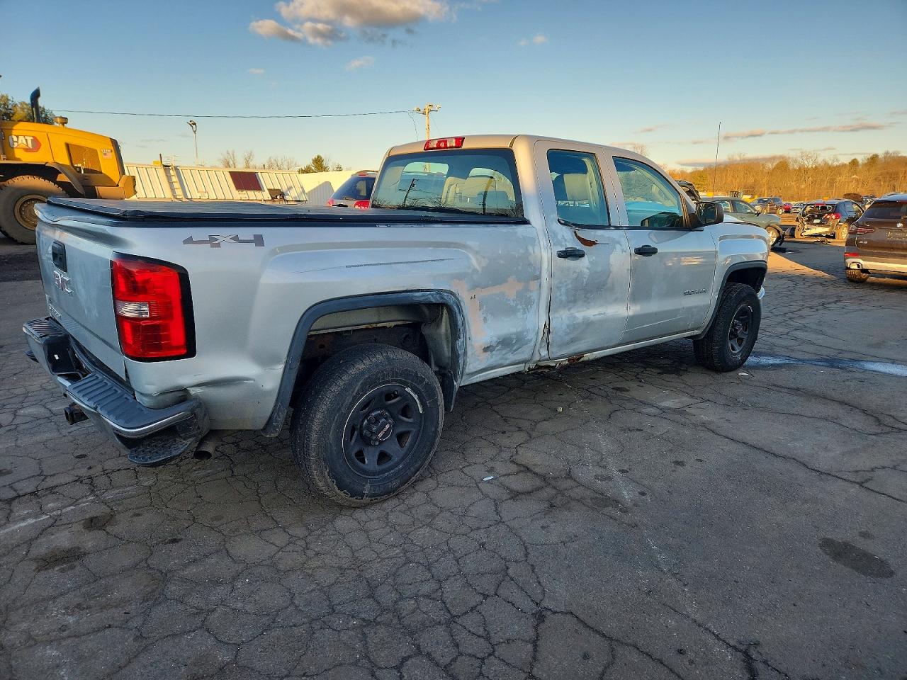 2015 GMC SIERRA K1500 photo 3