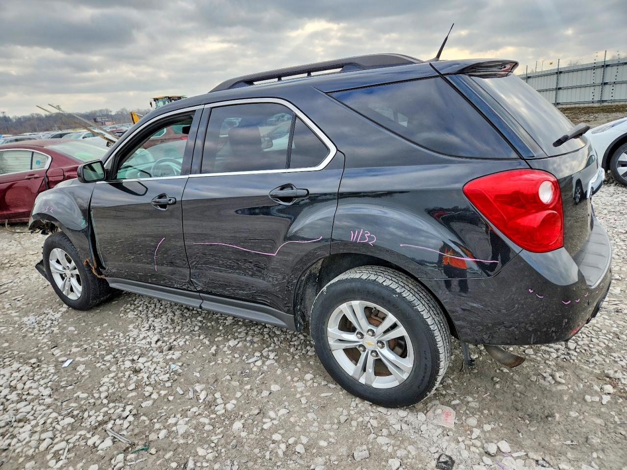 2010 CHEVROLET EQUINOX LT photo 2