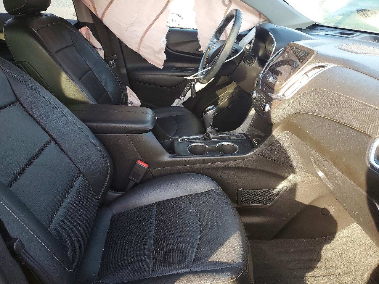 2018 CHEVROLET EQUINOX PREMIER photo 7