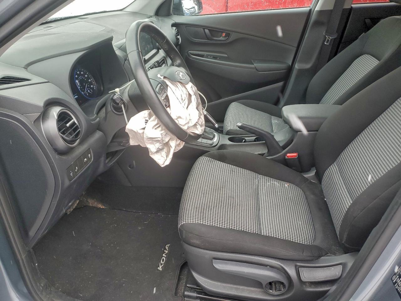 2020 HYUNDAI KONA SEL photo 7