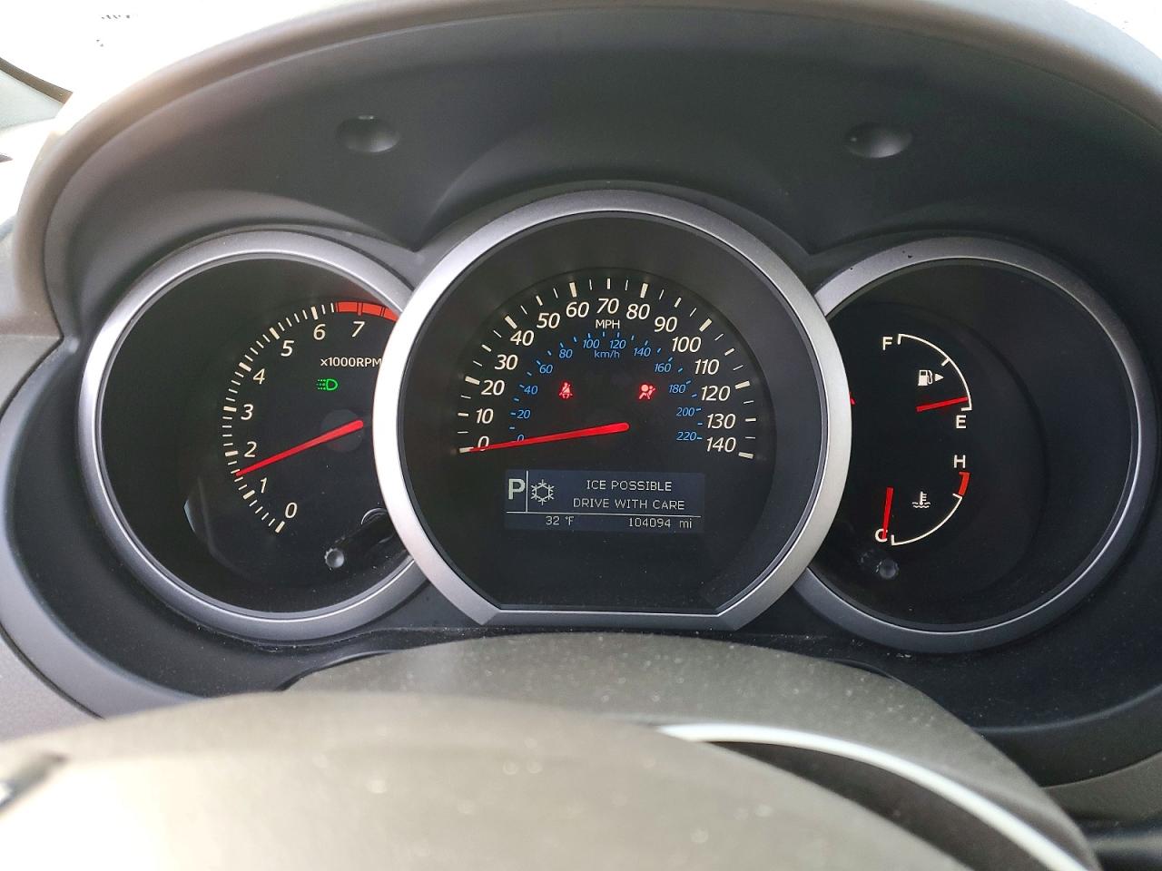 2011 SUZUKI GRAND VITARA JLX photo 9