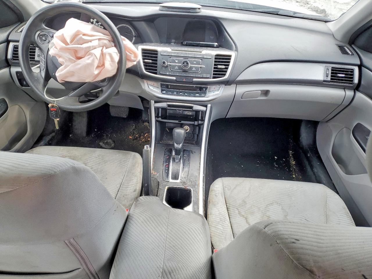 2015 HONDA ACCORD LX photo 8