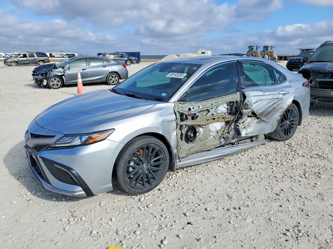2022 TOYOTA CAMRY