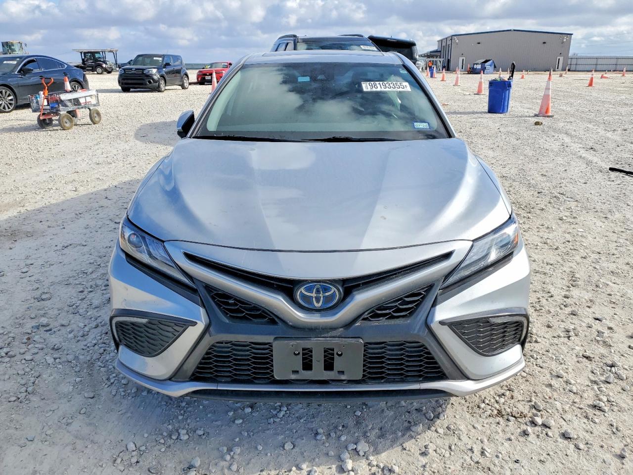 2022 TOYOTA CAMRY XSE photo 5