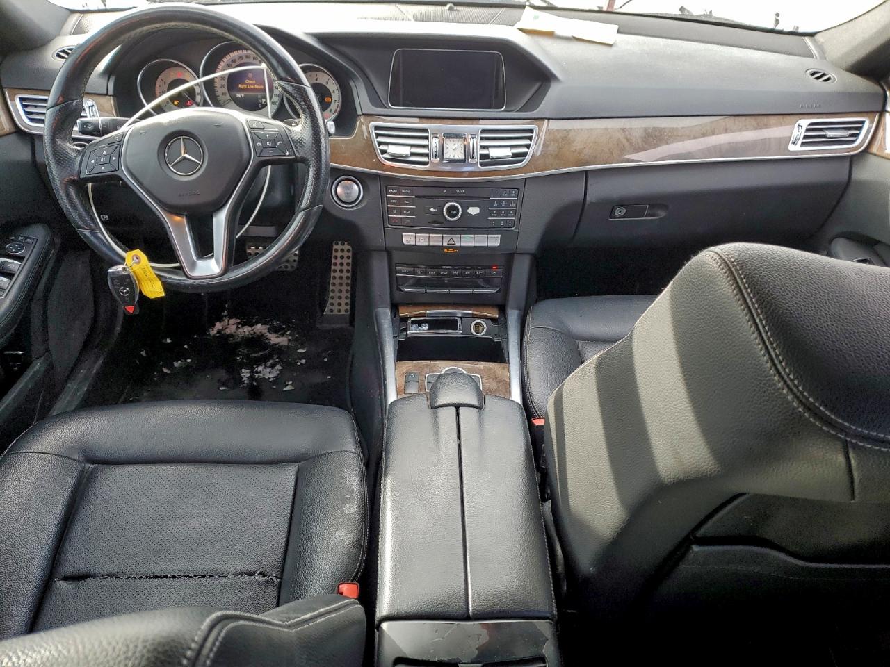 2016 MERCEDES-BENZ E 350 4MATIC photo 22