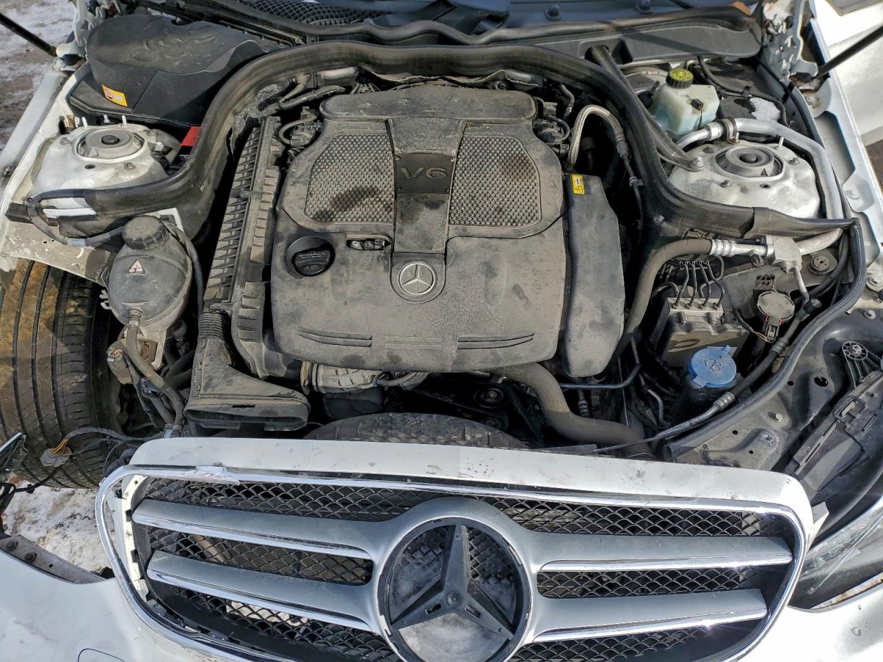 2016 MERCEDES-BENZ E 350 4MATIC photo 31