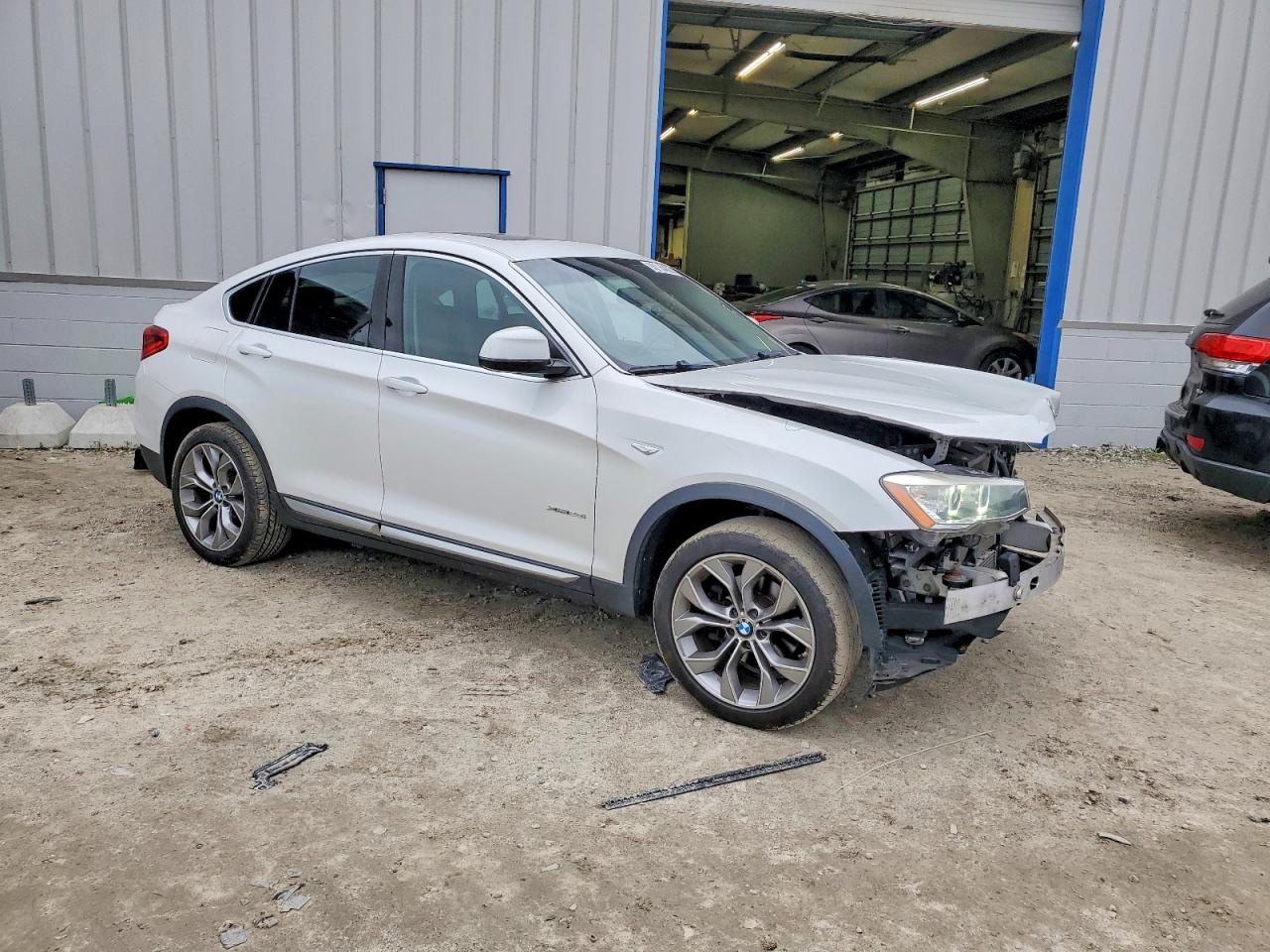 2016 BMW X4 XDRIVE28I photo 4