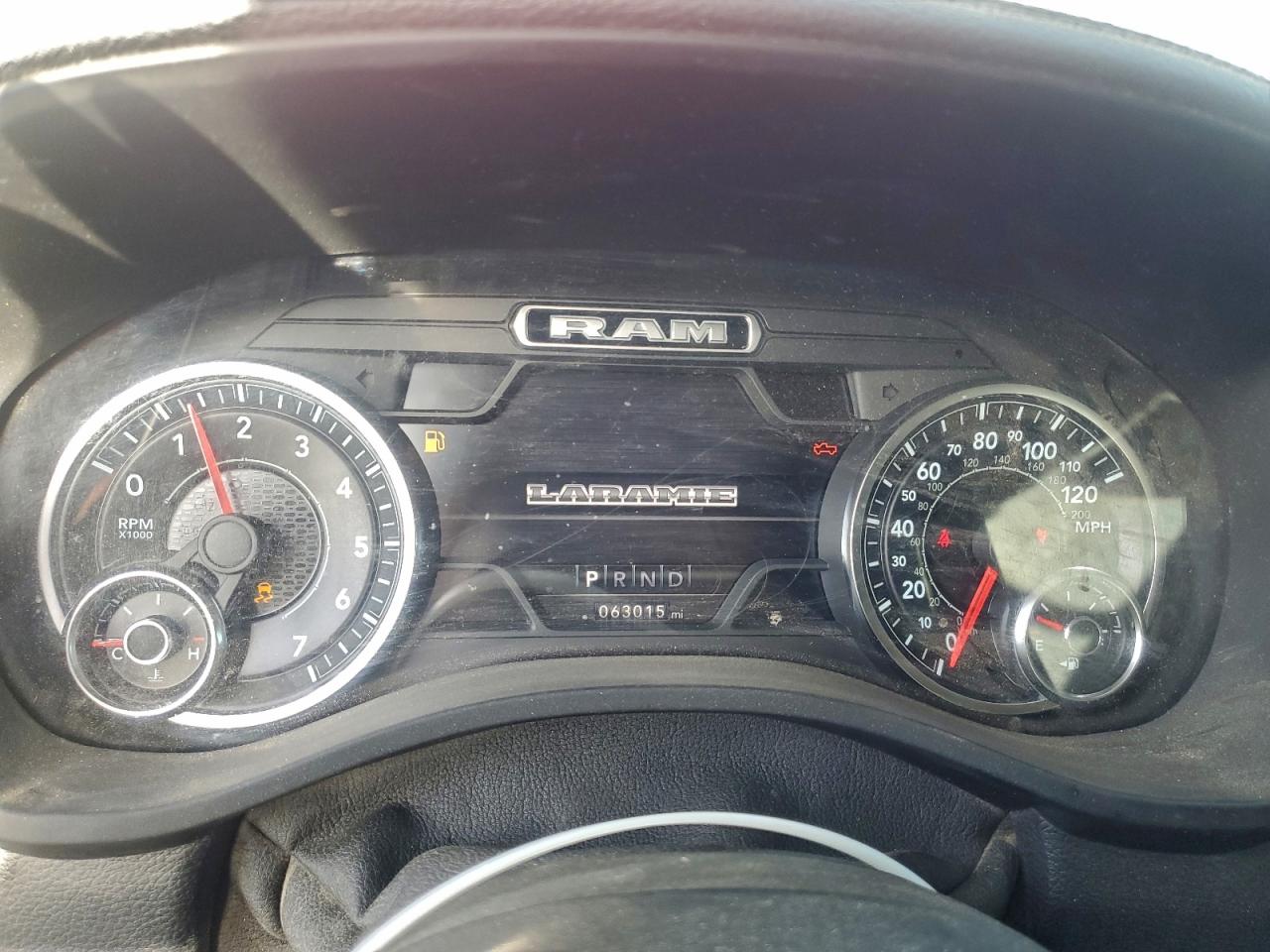 2021 RAM 1500 LARAMIE photo 9