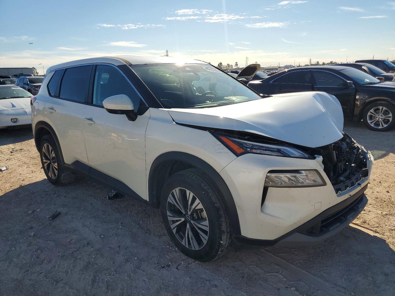 2023 NISSAN ROGUE SV photo 4