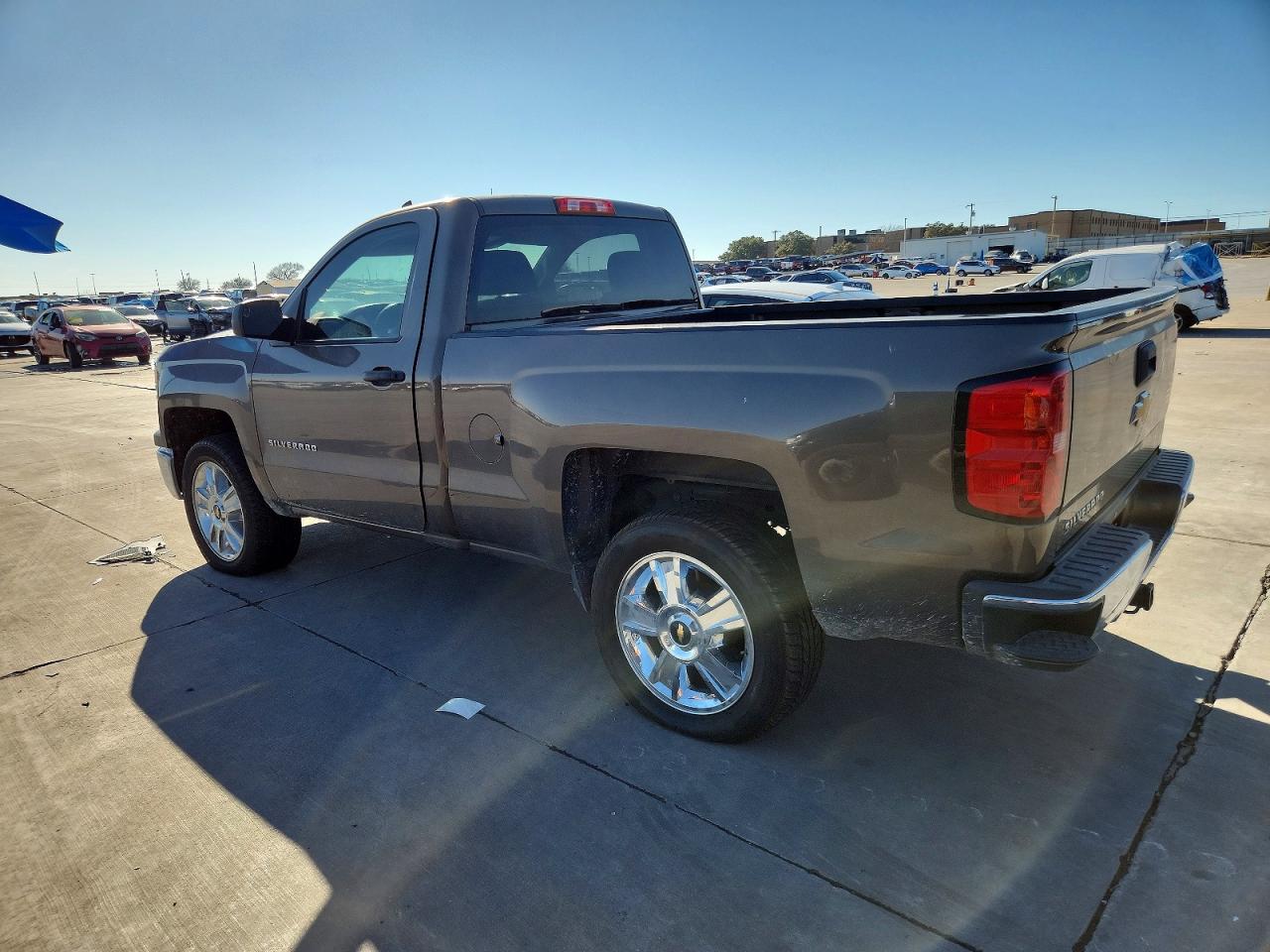 2015 CHEVROLET SILVERADO C1500 photo 2