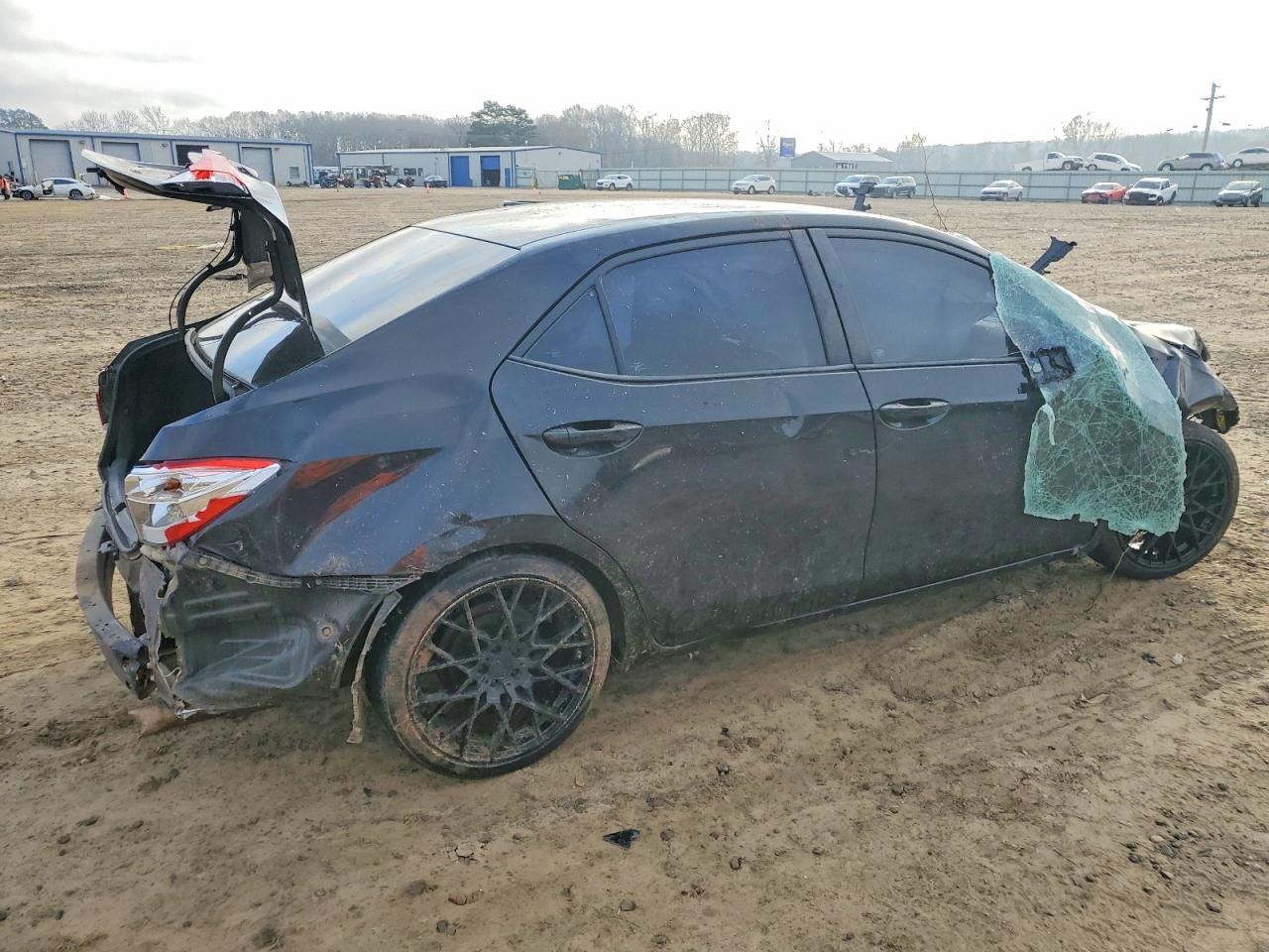 2017 TOYOTA COROLLA L photo 3