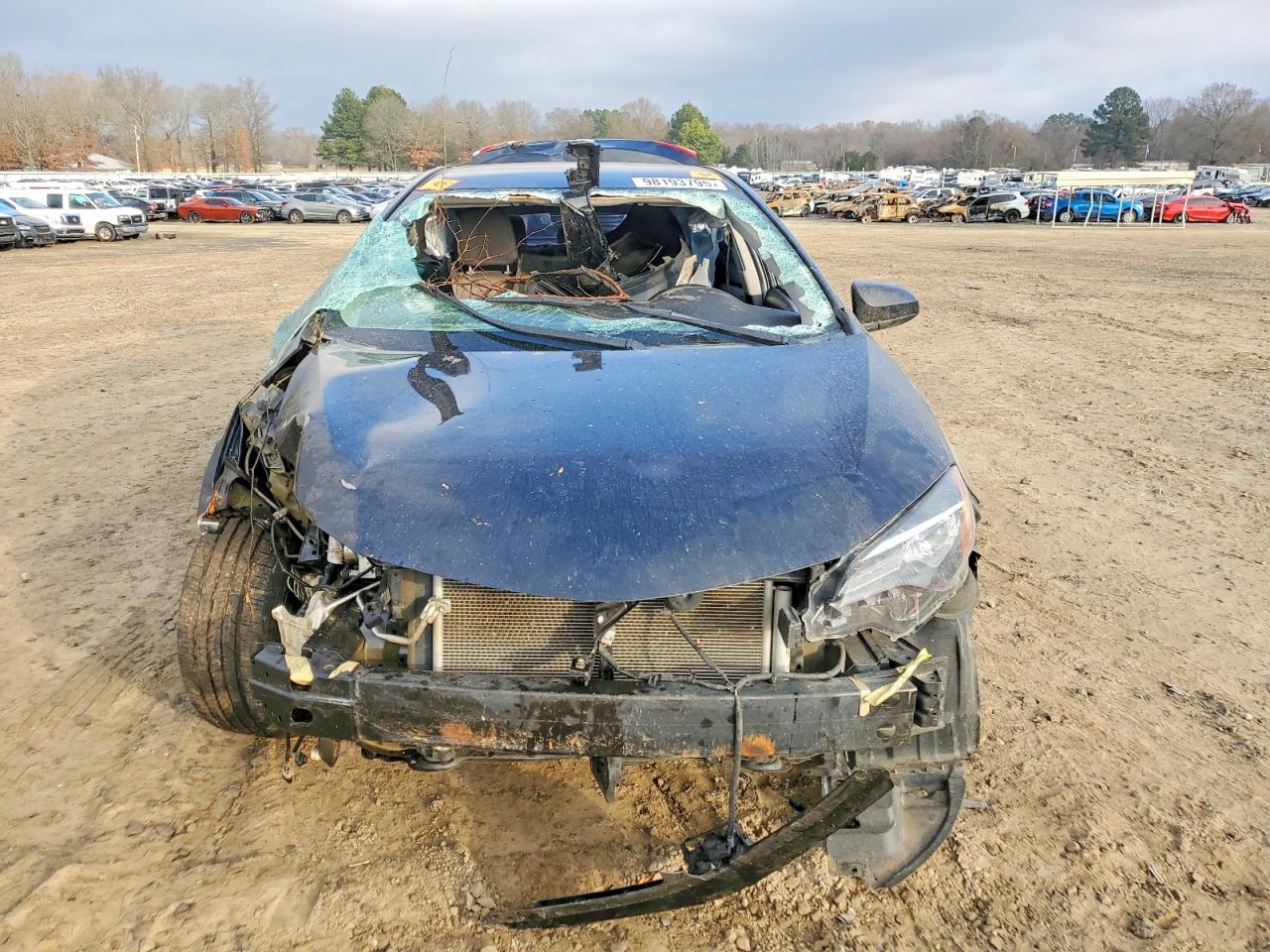 2017 TOYOTA COROLLA L photo 5
