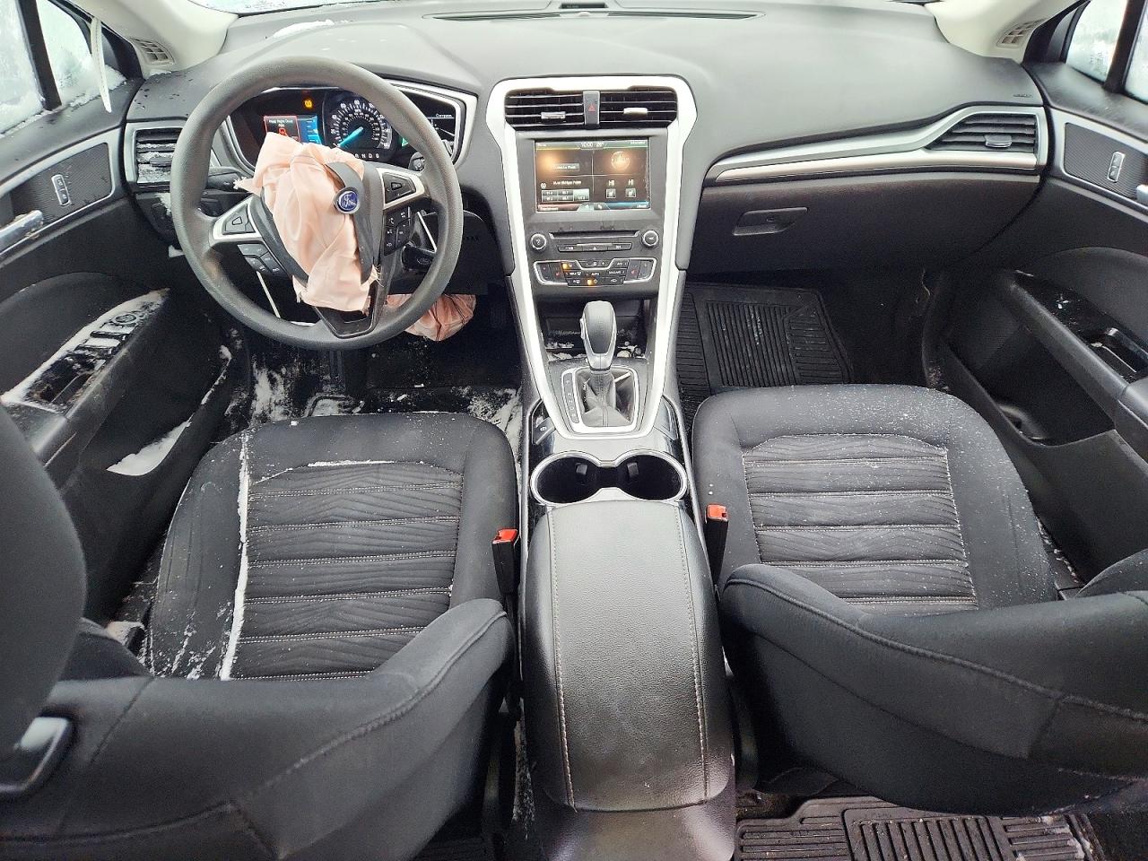 2016 FORD FUSION SE photo 8