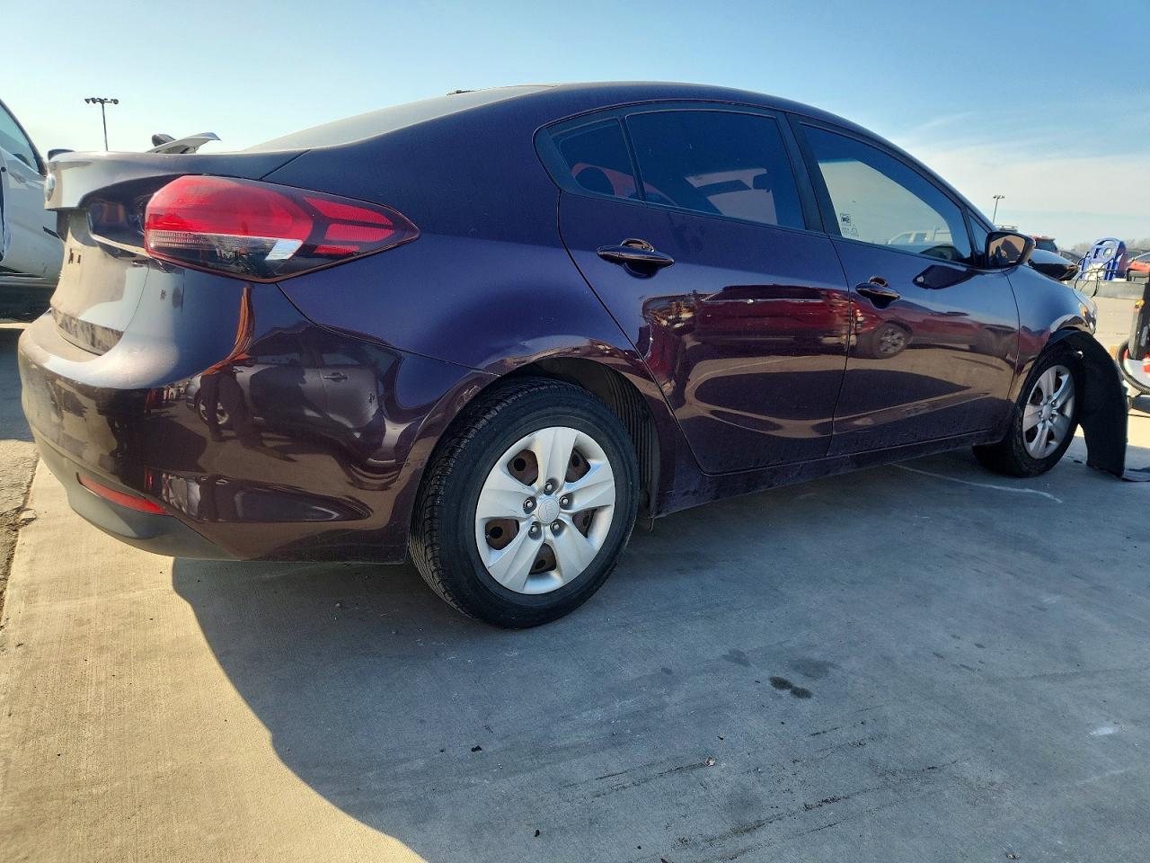 2018 KIA FORTE LX photo 3