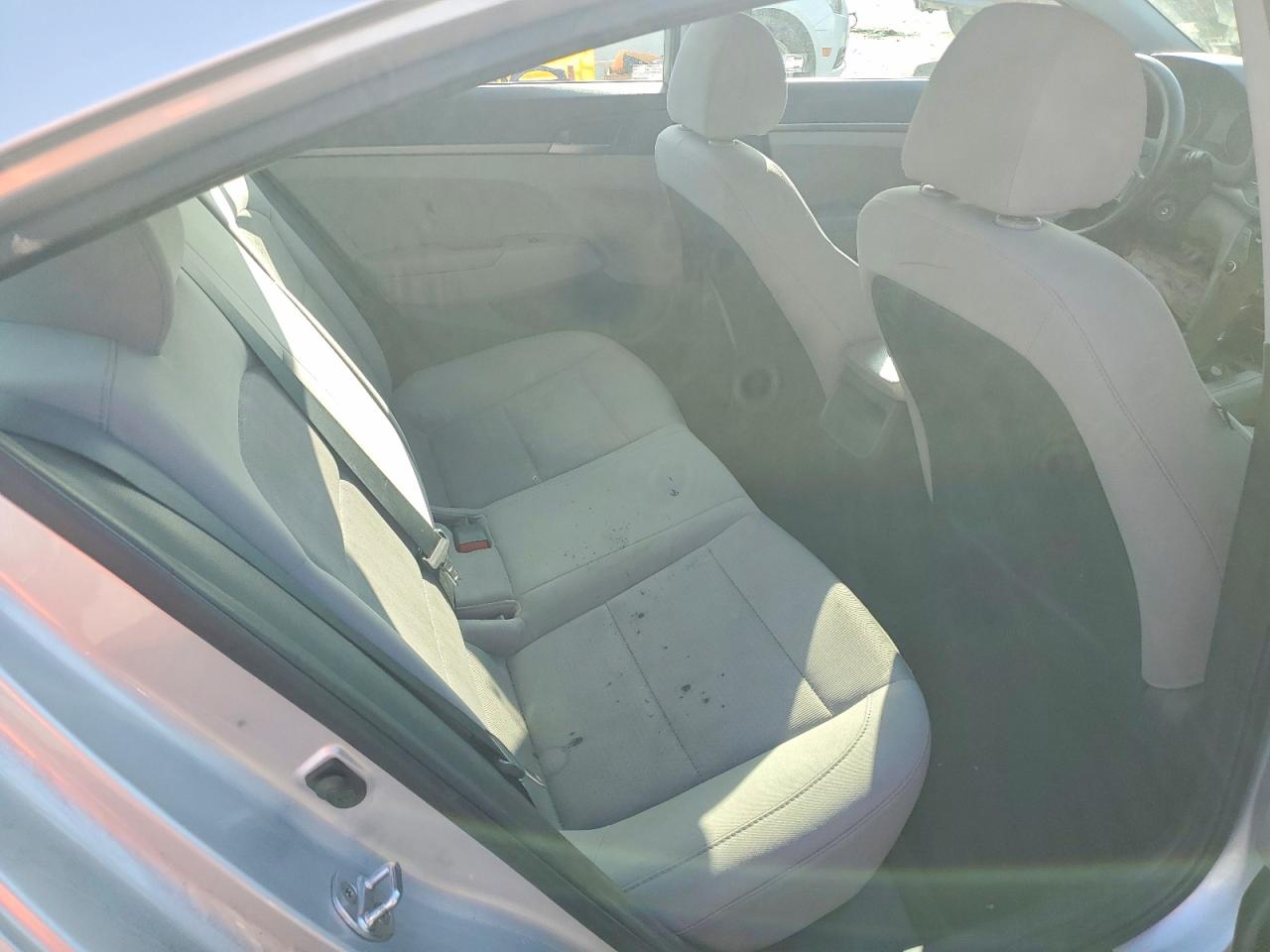2017 HYUNDAI ELANTRA SE photo 10