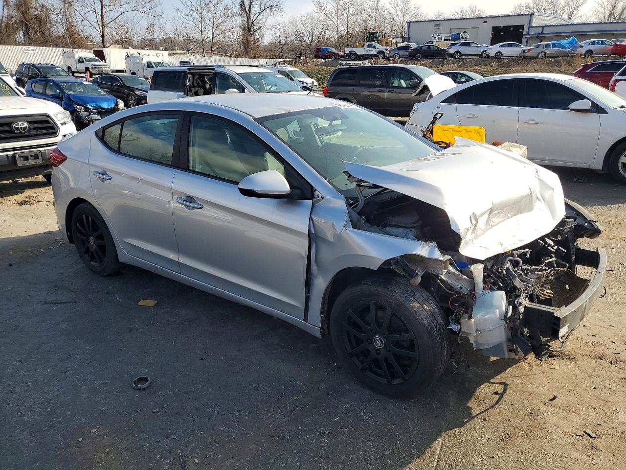 2017 HYUNDAI ELANTRA SE photo 4
