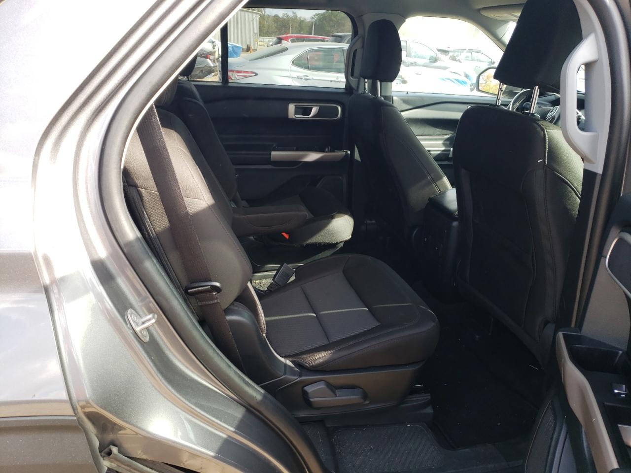 2023 FORD EXPLORER XLT photo 11