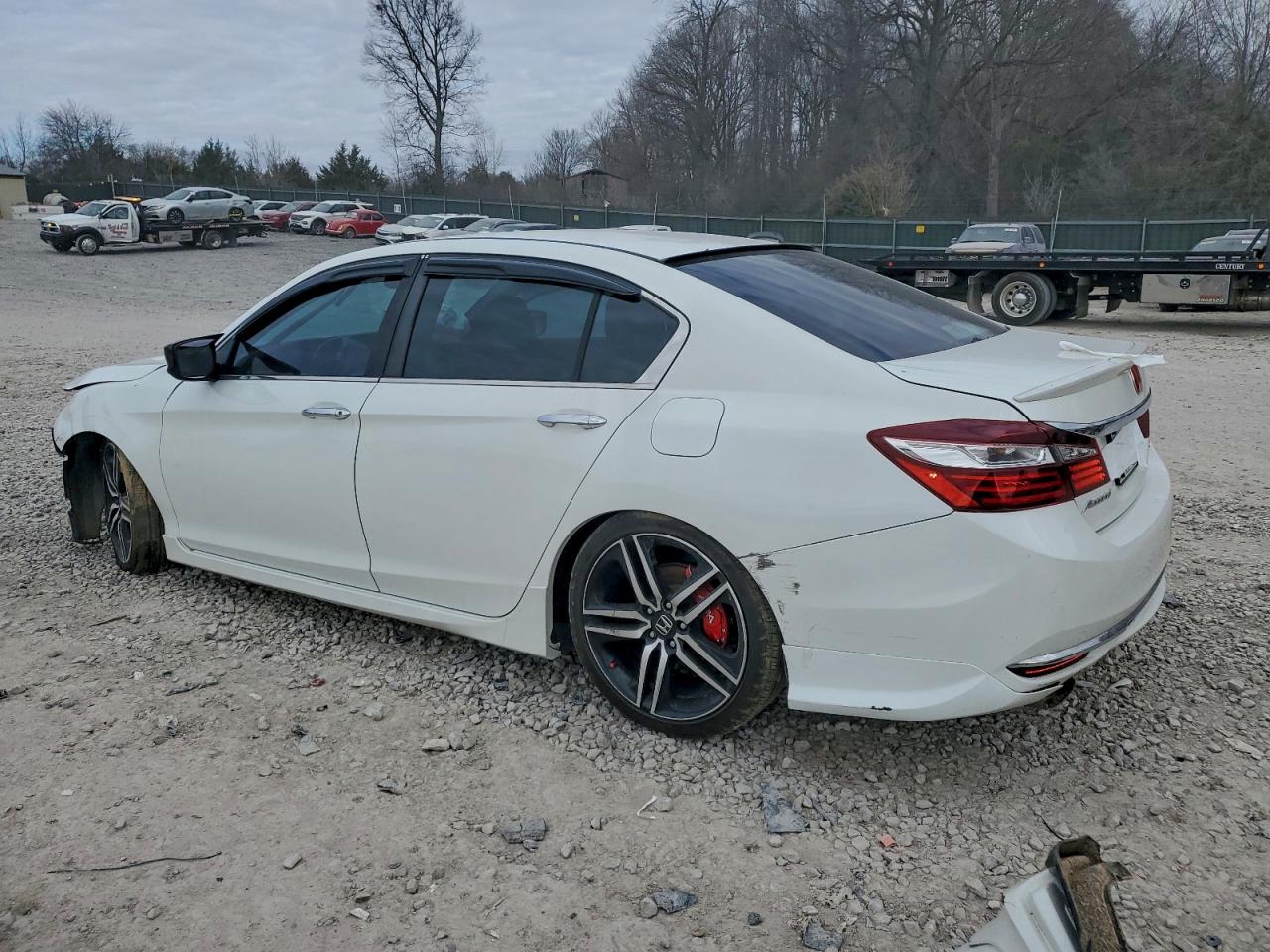 2017 HONDA ACCORD SPORT photo 2
