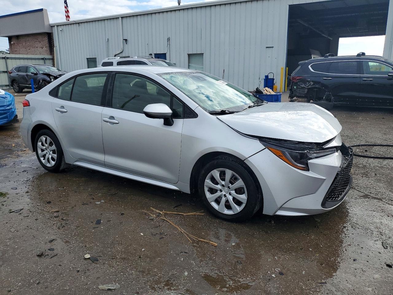 2020 TOYOTA COROLLA LE photo 4