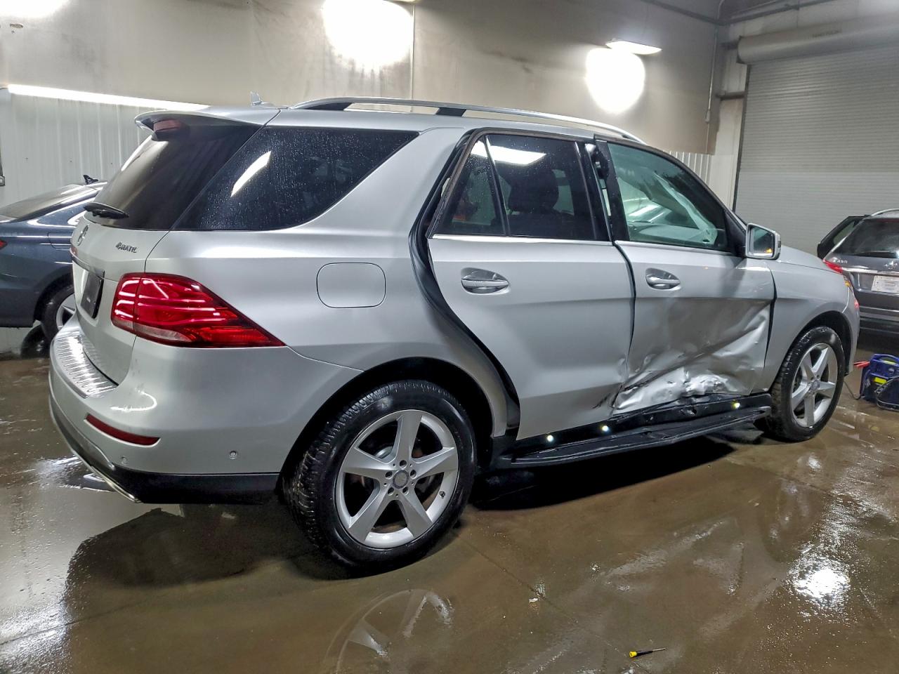 2016 MERCEDES-BENZ GLE 350 4MATIC photo 3