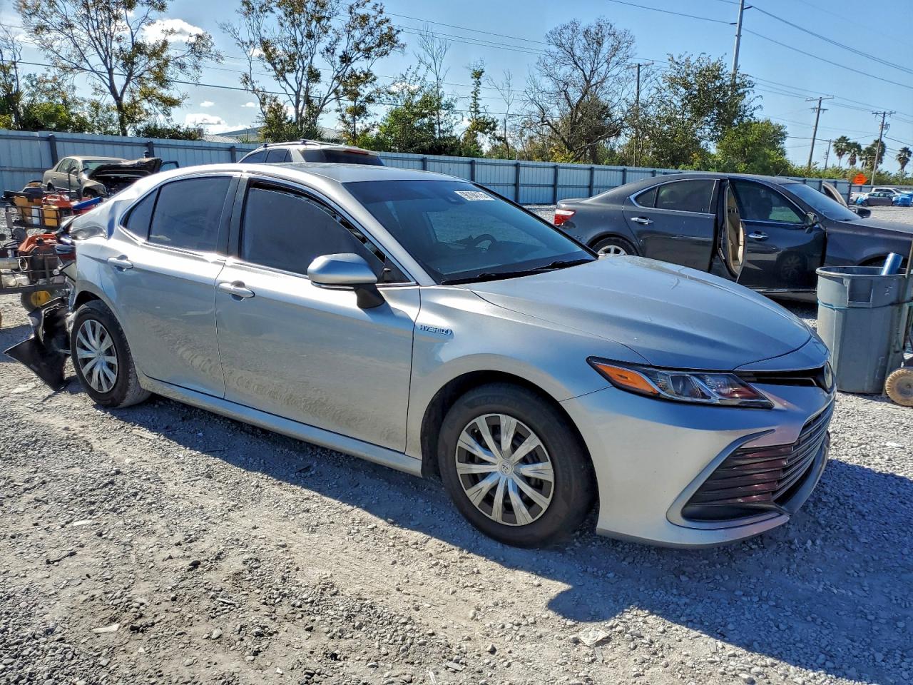 2023 TOYOTA CAMRY LE photo 4