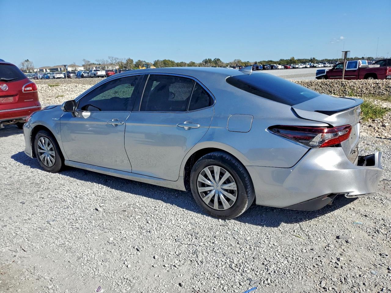 2023 TOYOTA CAMRY LE photo 2