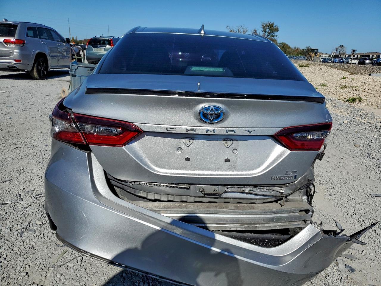 2023 TOYOTA CAMRY LE photo 6