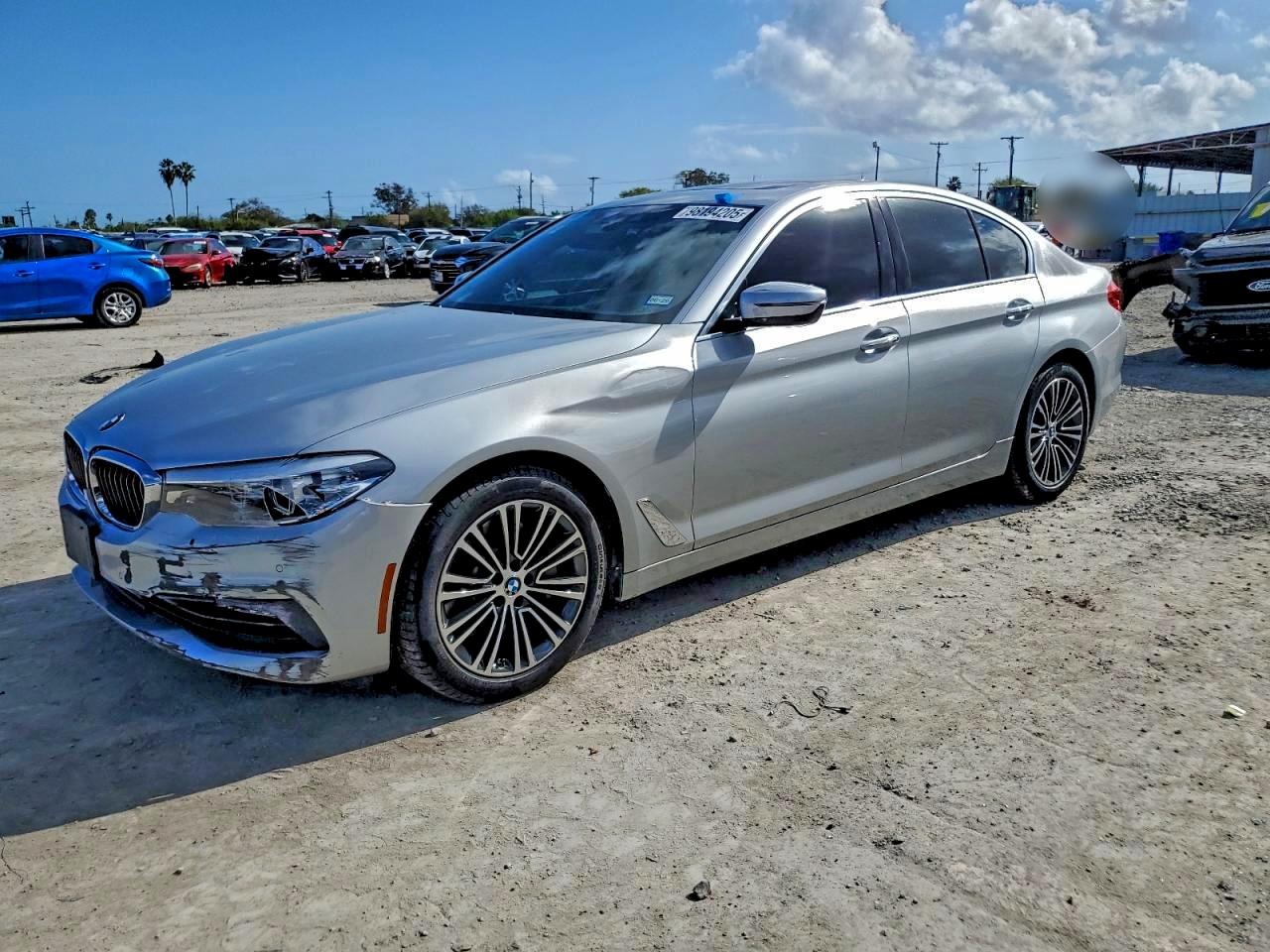 2018 BMW 530