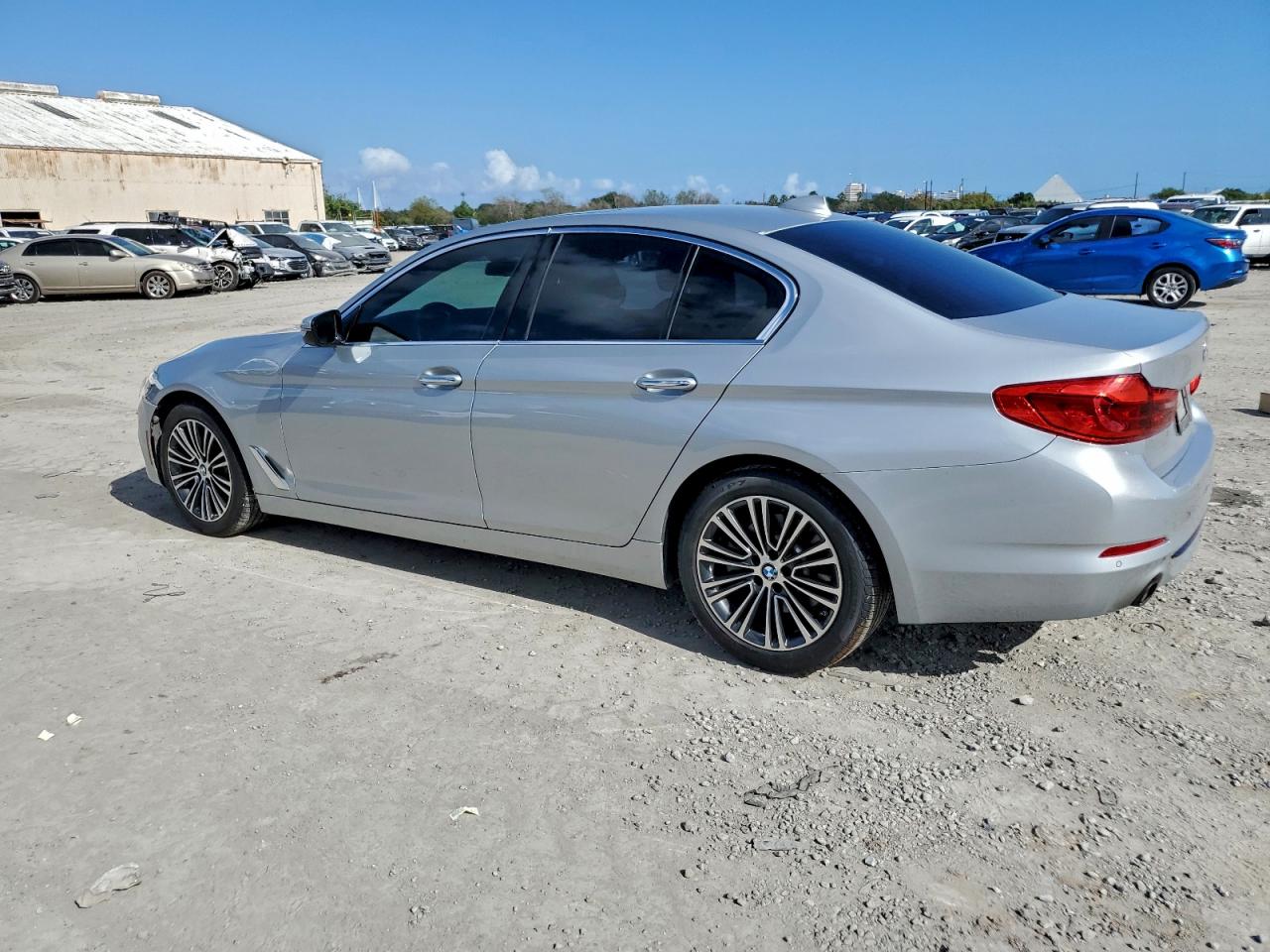 2018 BMW 530 I photo 2